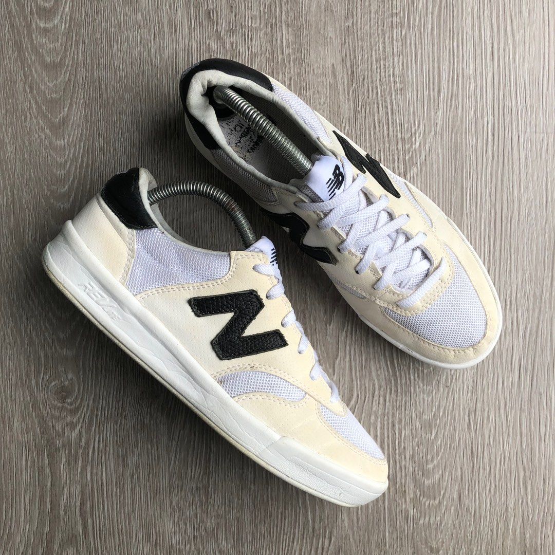 NEW BALANCE 300 7.5 UK Men s Fashion Footwear Sneakers on