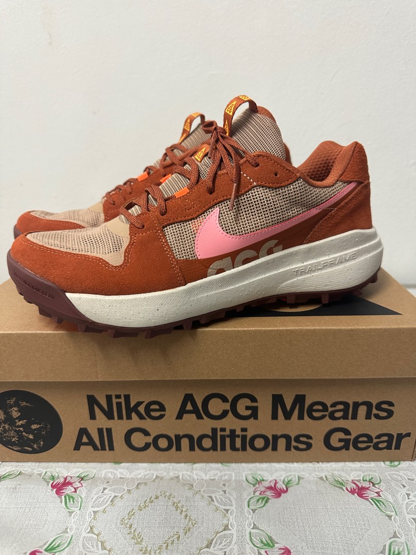 Nike gear box online