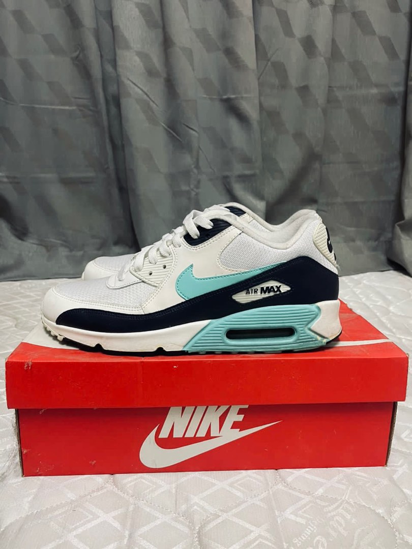 Nike 98 essential clearance