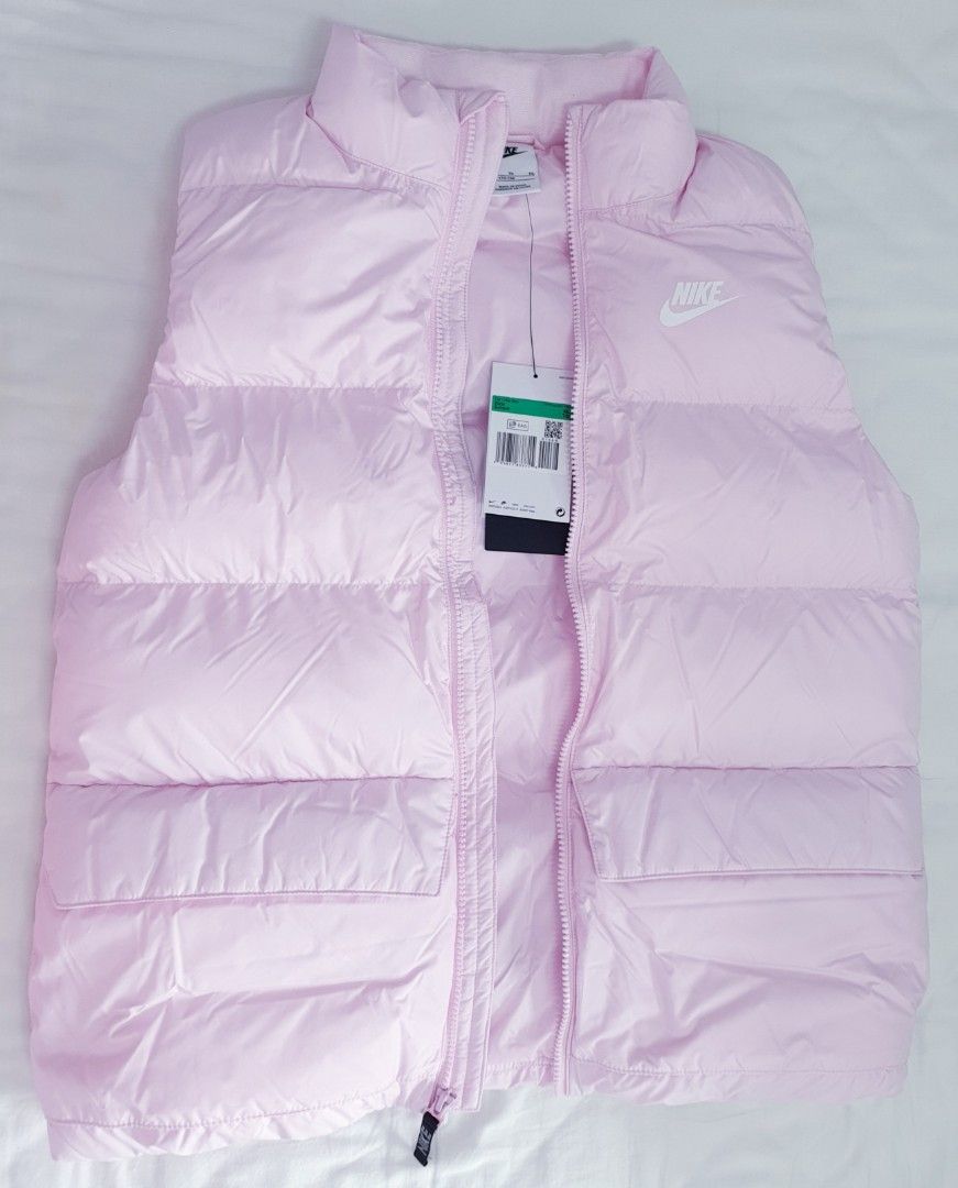 nike sleeveless jacket women's