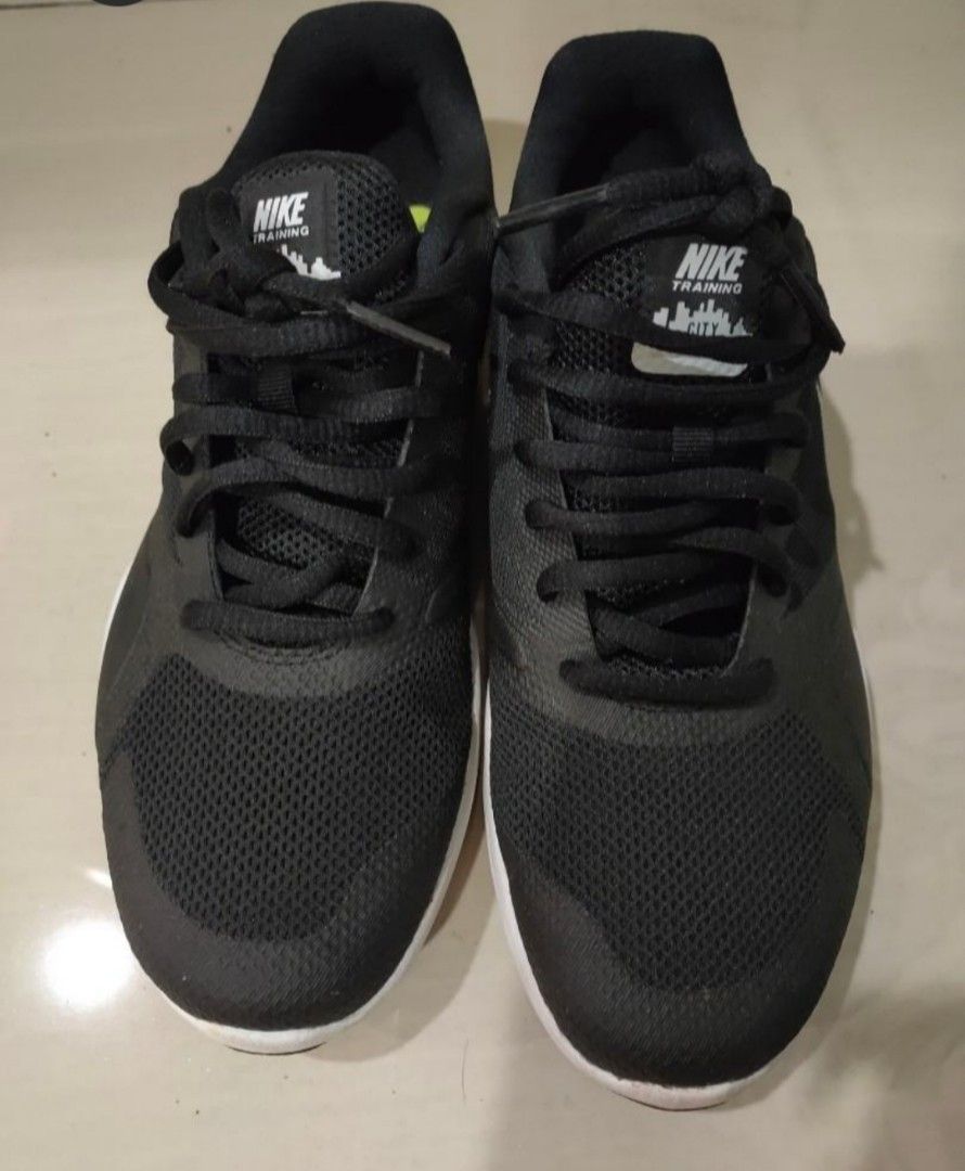 Sportshoes nike top