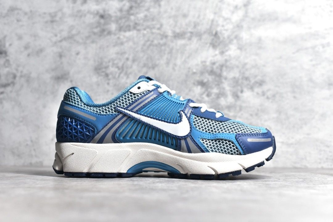 Nike vomero best sale 45