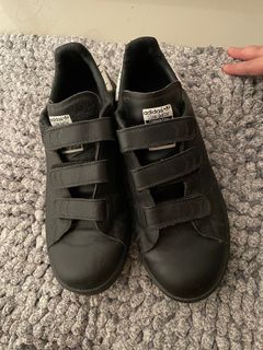 Audi Quattro black stan smith shoes
