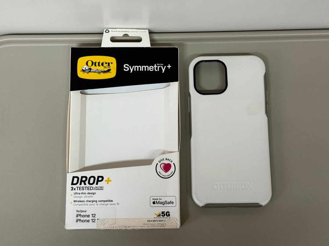 Otterbox Symmetry Magsafe for iPhone 12/12pro (Category: Cases & Sleeves) located in Quezon City. Submitted by kryss_ (Listing ID 1265803849, Image 1). Description: Otterbox Symmetry for iPhone 12/12pro Original Price: Php 3,500 Selling Price: Php 2,200 .