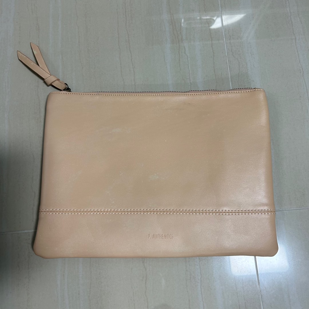Cream Clutch Bag at Rs 2200 in Kolkata | ID: 18611760097