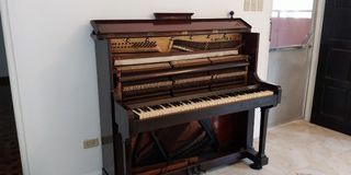 PIANO (S. MOUTRIE & CO.)