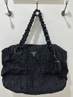 (Category: ) located in . Submitted by TheModishCloset (Listing ID 1265862861, Image 1). Description: .