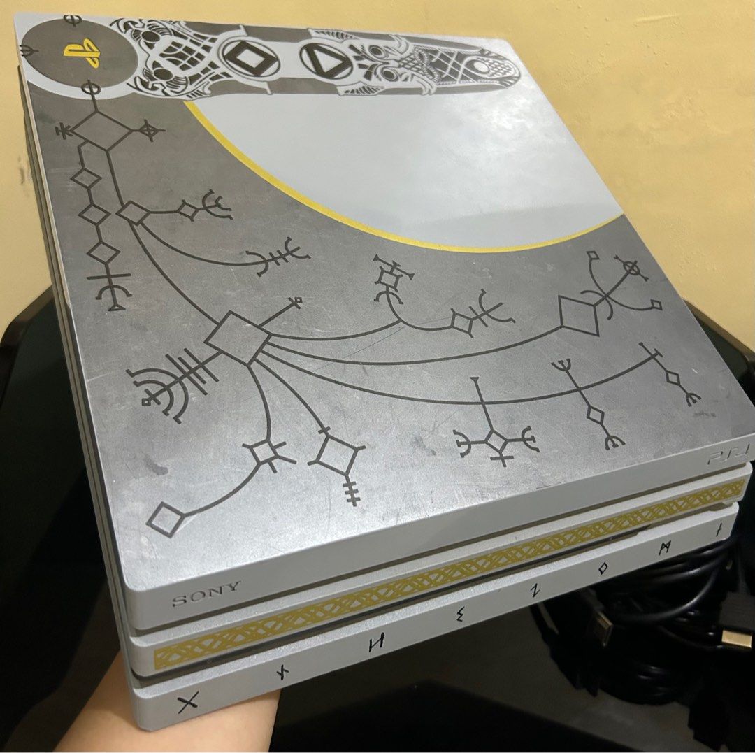 Ps4 Pro 1TB God of War Limited Edition with Game, Video Gaming, Video