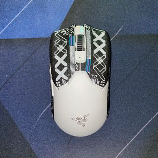 Razer Viper V2 Pro (White)