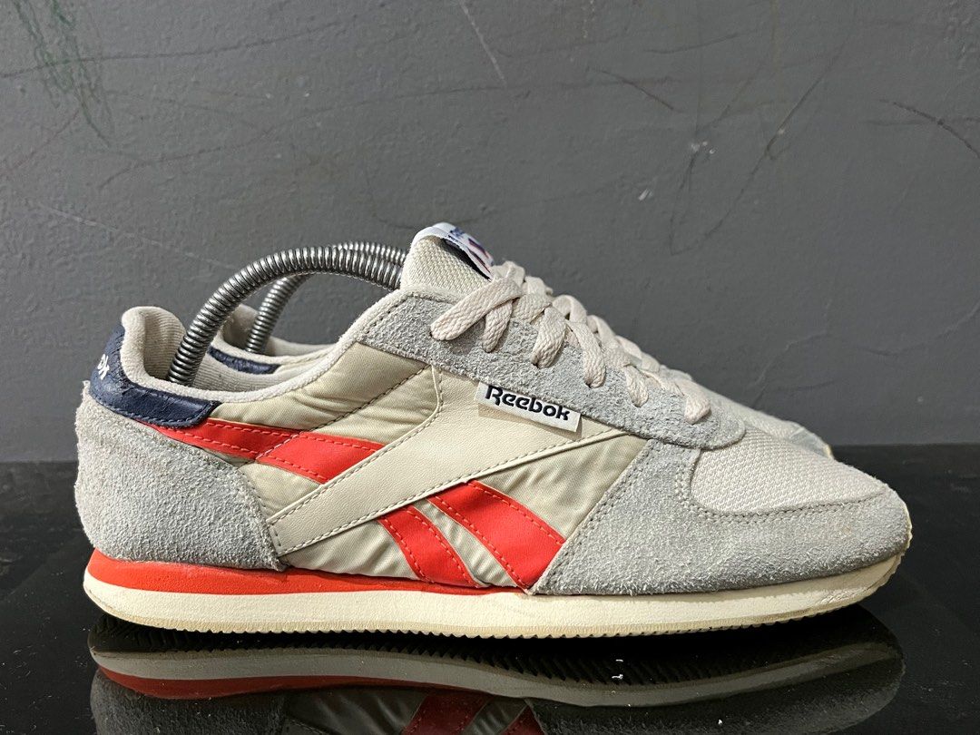 Reebok royal flag size 40.5 Fesyen Pria Sepatu Sneakers di