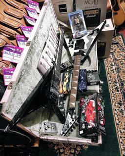(Category: ) located in . Submitted by JamcrewMusicStudio (Listing ID 1265866109, Image 1). Description: .