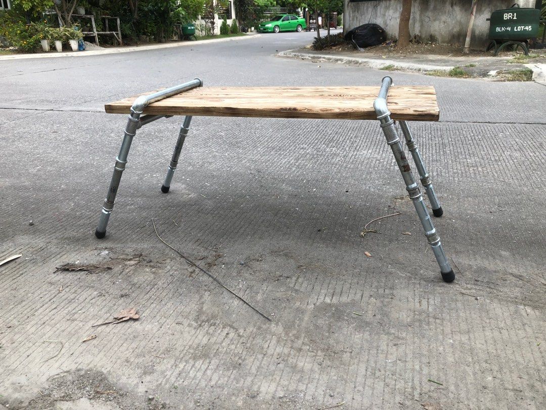 Rustic X industrial collapsible table (Category: Tables & Sets) located in General Mariano Alvarez. Submitted by mancavesuppliesph (Listing ID 1265732940, Image 2). Description: Rustic industrial collapsible table Wood is made of palochinas Gi steel pipes .