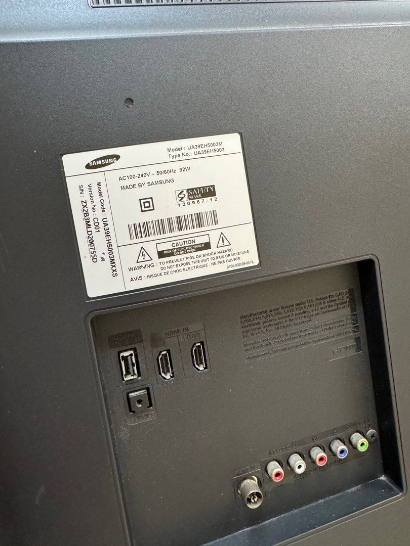 Samsung 39 inch tv ua39eh5003m, TV & Home Appliances, TV