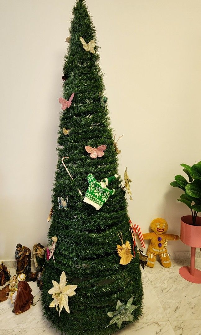 Slim pop up Christmas tree, Furniture & Home Living, Home Decor