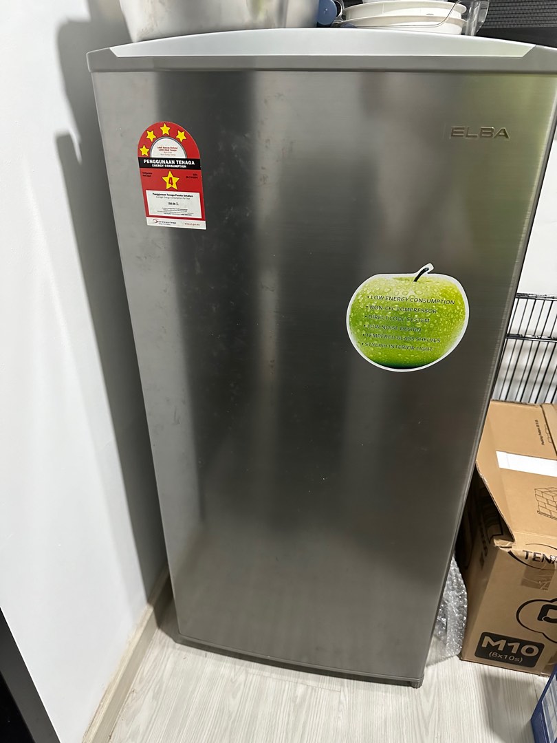 Small Fridge For Sale!, TV & Home Appliances, Kitchen Appliances