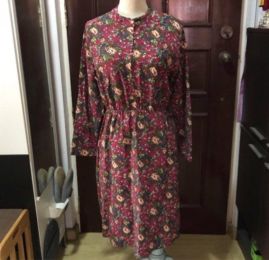 Ladies dress shop please