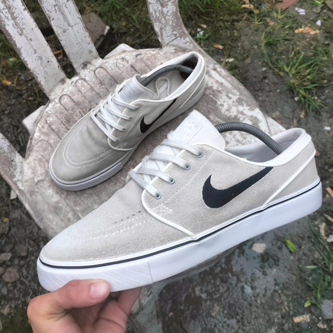 Nike janoski summit white on sale