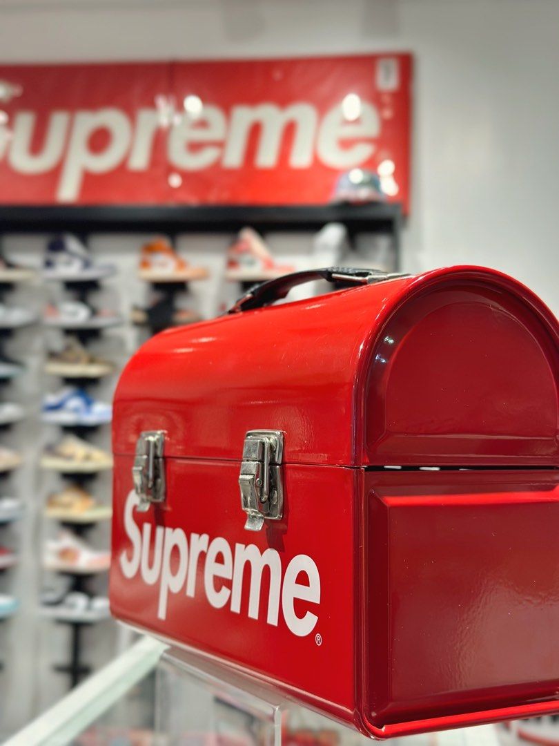 Supreme Lunchbox Red (Category: Storage Boxes & Baskets) located in Quezon City. Submitted by inside_plug (Listing ID 1265819751, Image 3). Description: For Sale Supreme Metal Lunch Box Red Brand new - P 40,000.