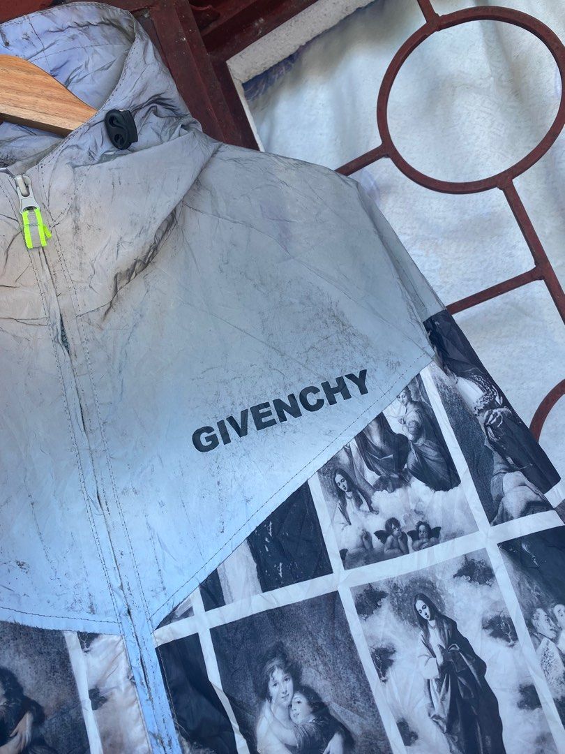 Givenchy supreme 2025