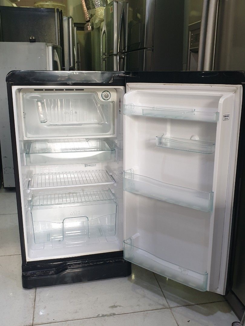 Toshiba refrigerator hotsell 1 door