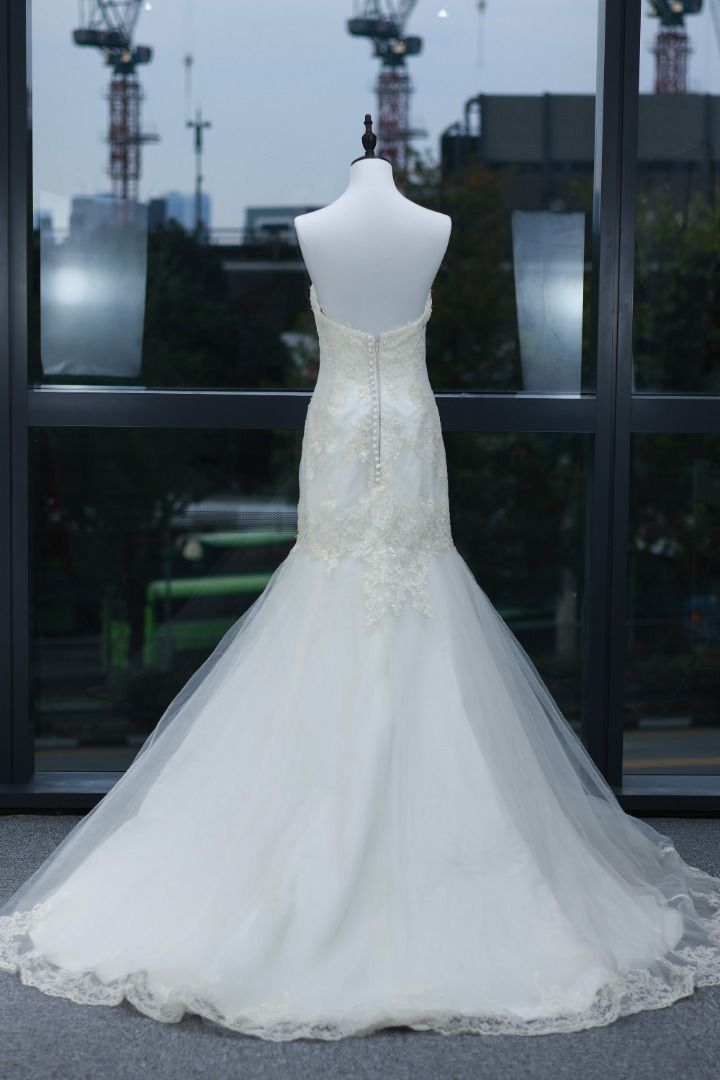 White organza hotsell wedding dress