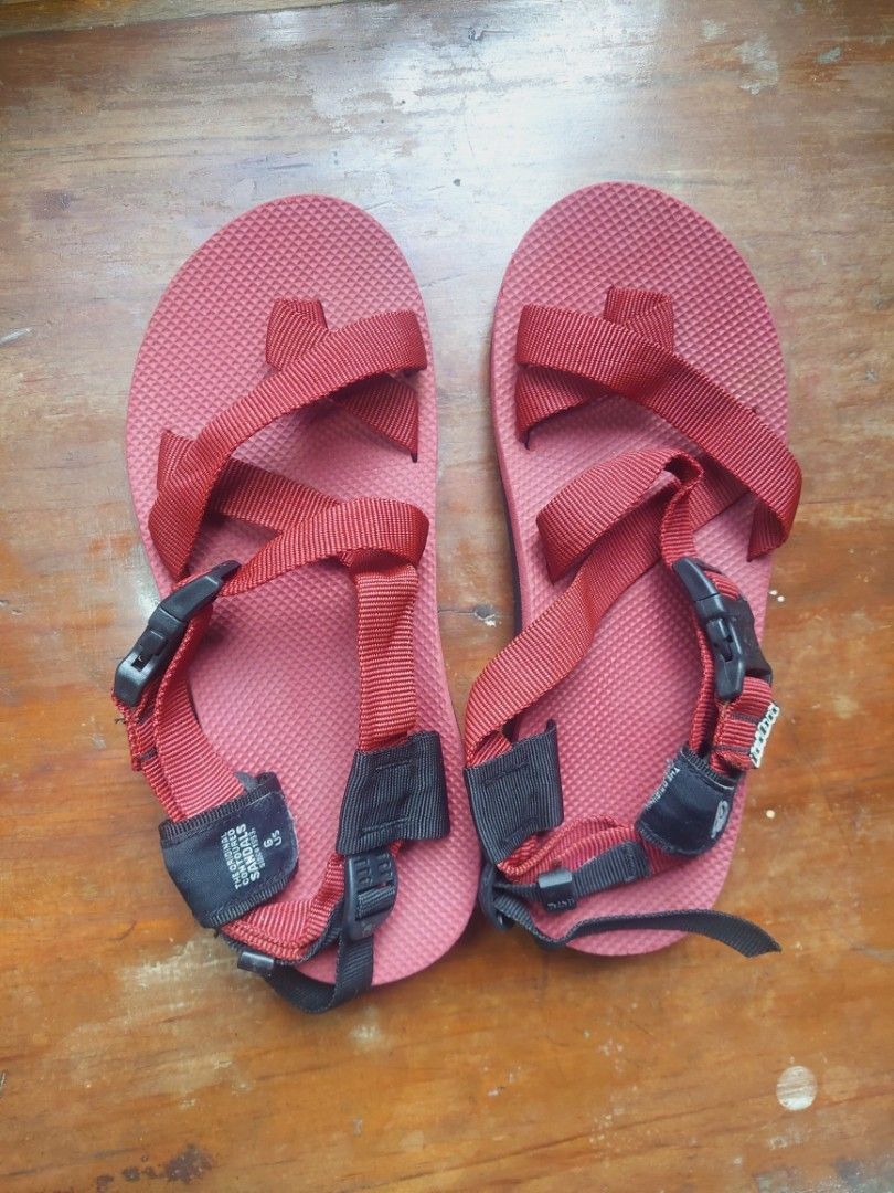Tribu sandals size 6 Women s Fashion Footwear Flats Sandals
