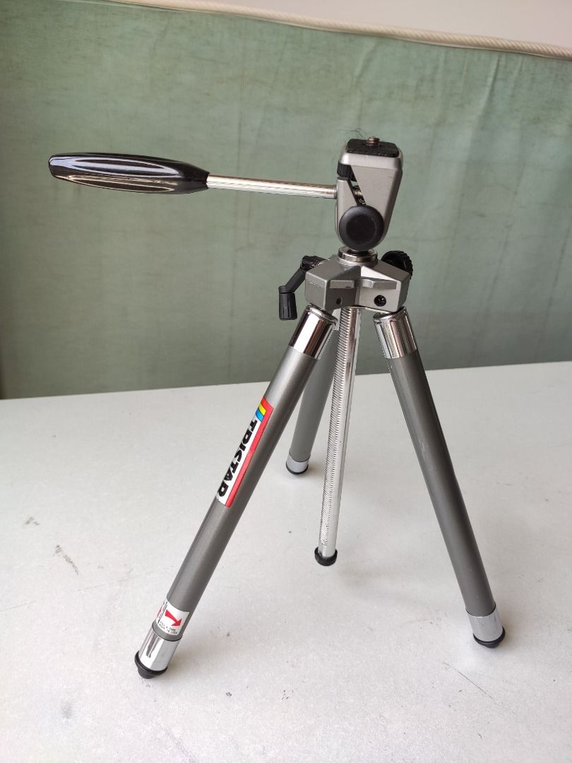 Tristar mini pan and tilt tripod with telesopic legs, Photography
