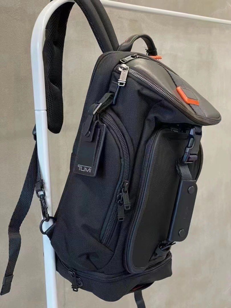 Tumi X Cris Pratt 2 in 1 Backpack and Duffle (Category: Backpacks) located in Manila. Submitted by bagmaniaph (Listing ID 1265775766, Image 2). Description: Part of the Alpha Bravo collection. This limited-edition TUMI® x Chris Pratt Small 2-in-1 Backpack Duffel is ideal for urban adventures, and can be comfortably carried two ways. Made from TUMI’s patented, ultra-durable FXT® ballistic nylon. Convertible style (Backpack or Duffle). Leather top 