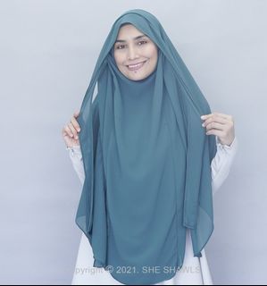 (Category: ) located in . Submitted by abaya54 (Listing ID 1265796837, Image 1). Description: .
