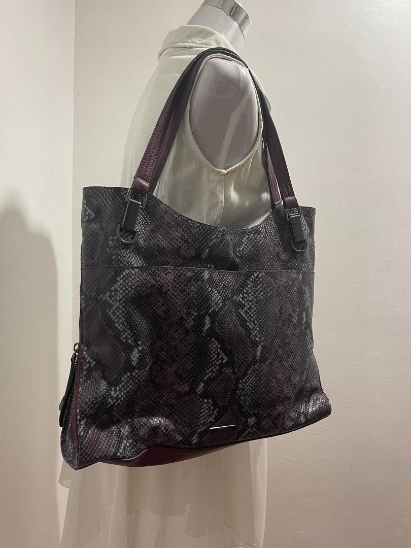 Vince camuto handbags 2025