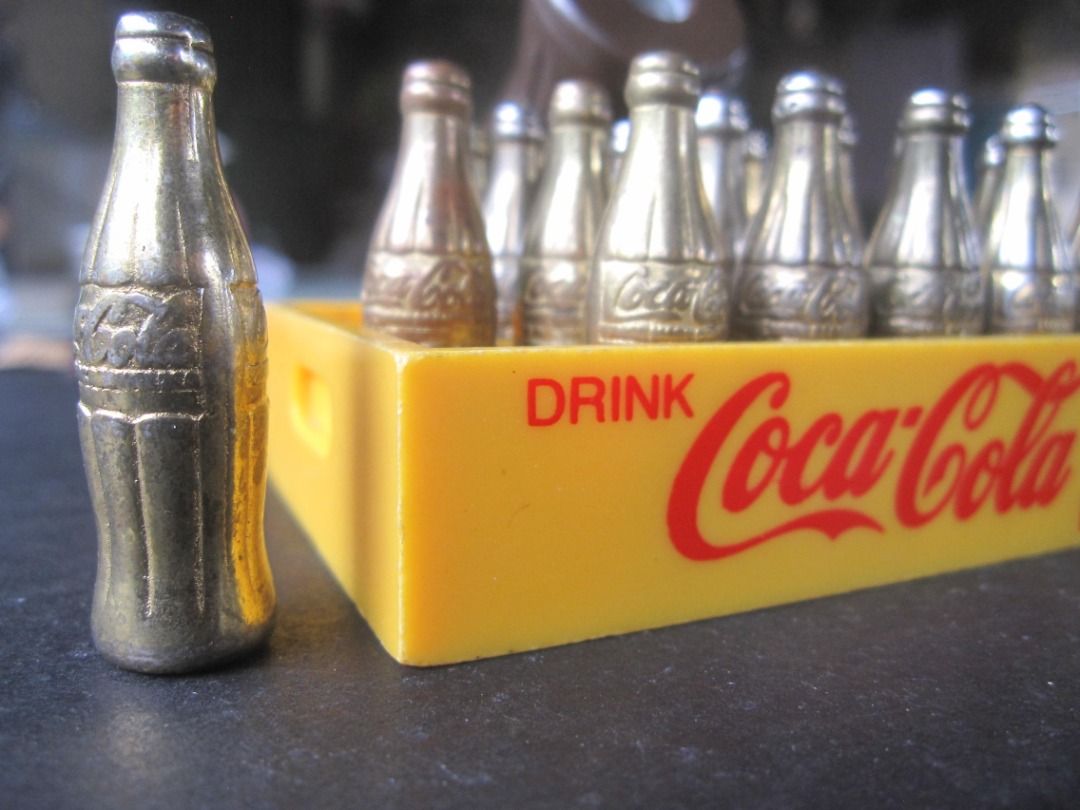 Vintage 1950s MINIATURE Coca-Cola Crate 22 Gold Color Metal Bottles ...