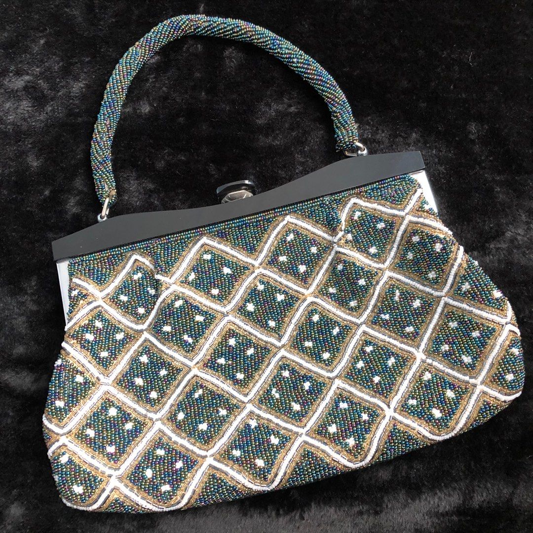 Beaded Bags In Mumbai, Maharashtra At Best Price | Beaded Bags  Manufacturers, Suppliers In Bombay
