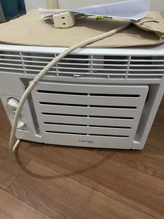 Window Type Carrier Aircon - 0.5 hp