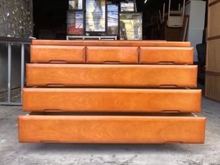 Wooden lateral drawers  47 1/2L x 18W x 31H inches In good condition Code akc 1049