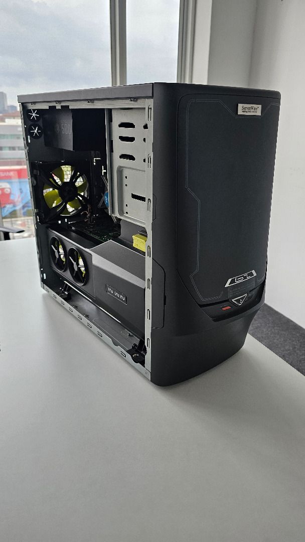 Workstation PC - Intel® Core™ i7-4820K + NVIDIA® QUADRO® M5000 +