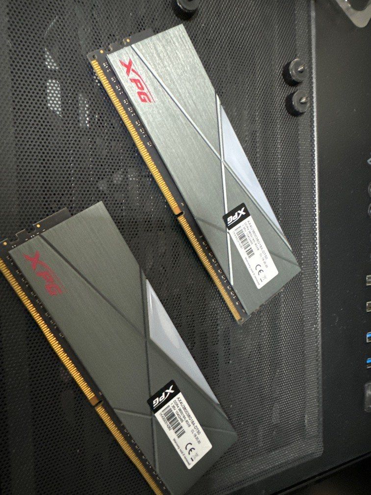 XPG Spectrix D50 16GB (8GBx2) DDR4 3600MHz CL18-20-20 Tungsten ...