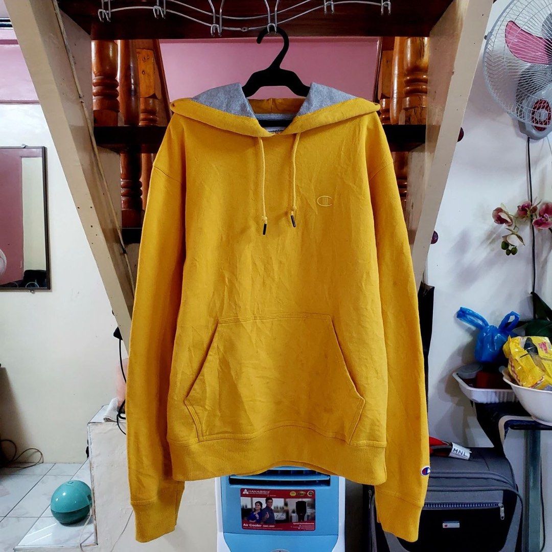 Sweater hoodie kuning hot sale