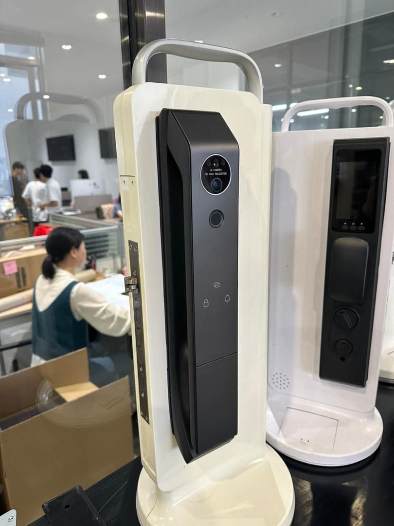KAADAS OEM LOCK - FACE RECOGNITION & DOOR CAMERA DIGITAL LOCK [For HDB ...