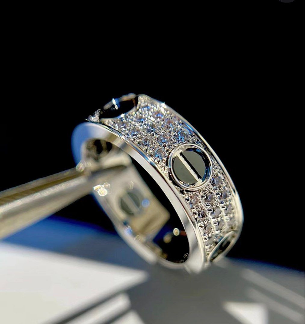 Cartier top custom ring