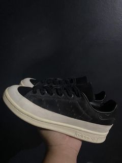 (Category: ) located in . Submitted by gotcleankicks (Listing ID 1266050099, Image 1). Description: .