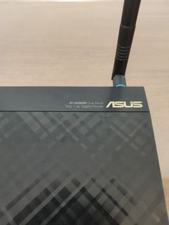 ASUS AC1200 RT-AC55UHP457589895704750080
