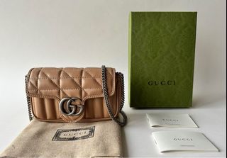 (Category: ) located in . Submitted by sweetluxuryph (Listing ID 1266076543, Image 1). Description: .