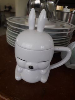 Bunny mug with lid