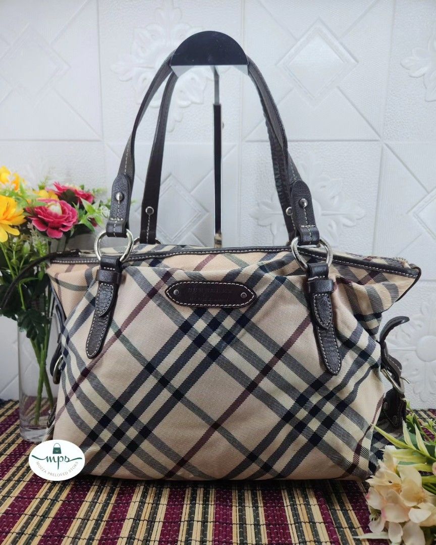 Burberry blue hot sale label tote