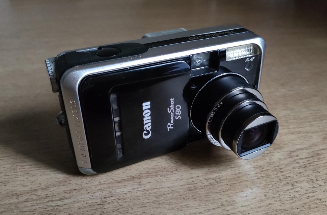 Canon PowerShot S80 Camera, Photography, Cameras on Carousell