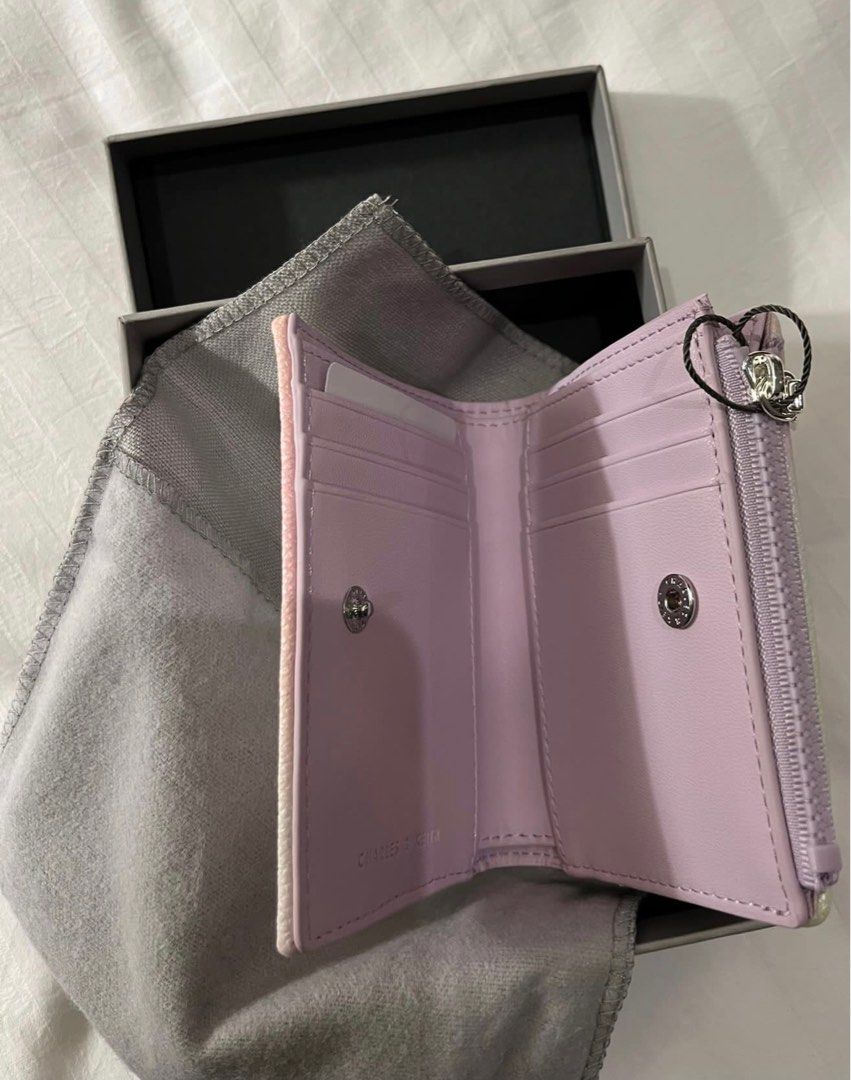Coach discount holographic wallet