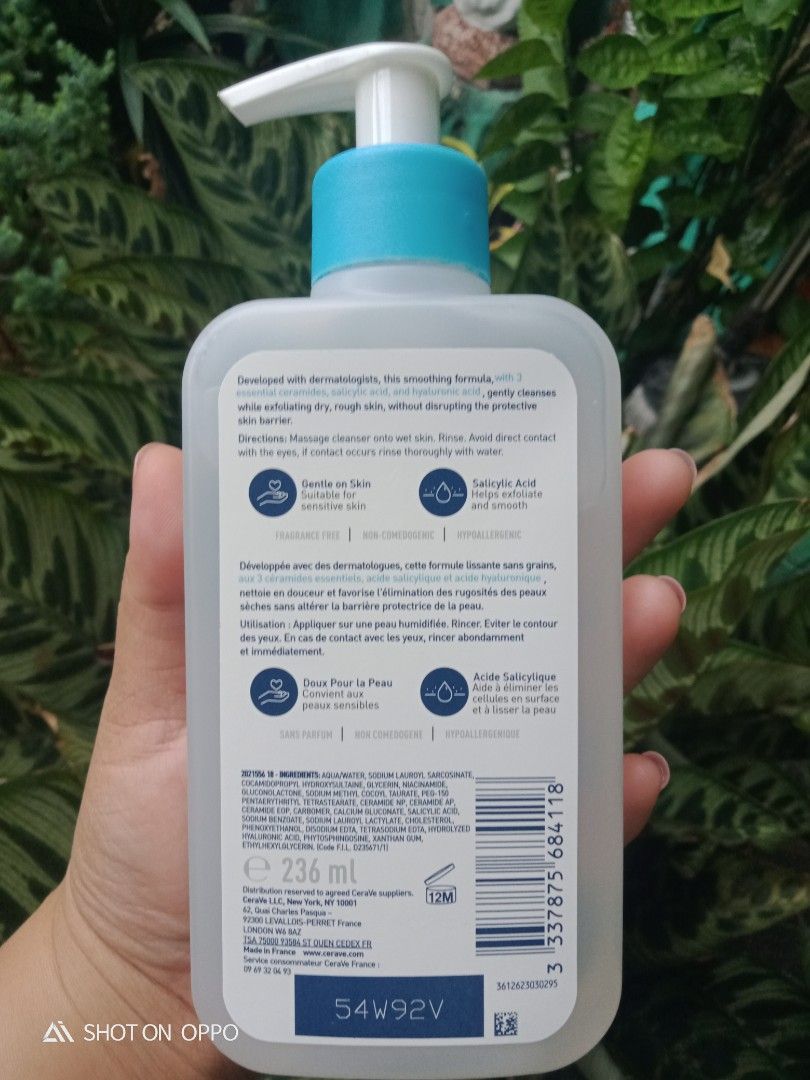 CeraVe SA Smoothing Cleanser (Category: Face Care) located in Quezon City. Submitted by purple_haven (Listing ID 1265324385, Image 2). Description: Cerave SA Smoothing Cleanser UK variant rfs:extra piece.