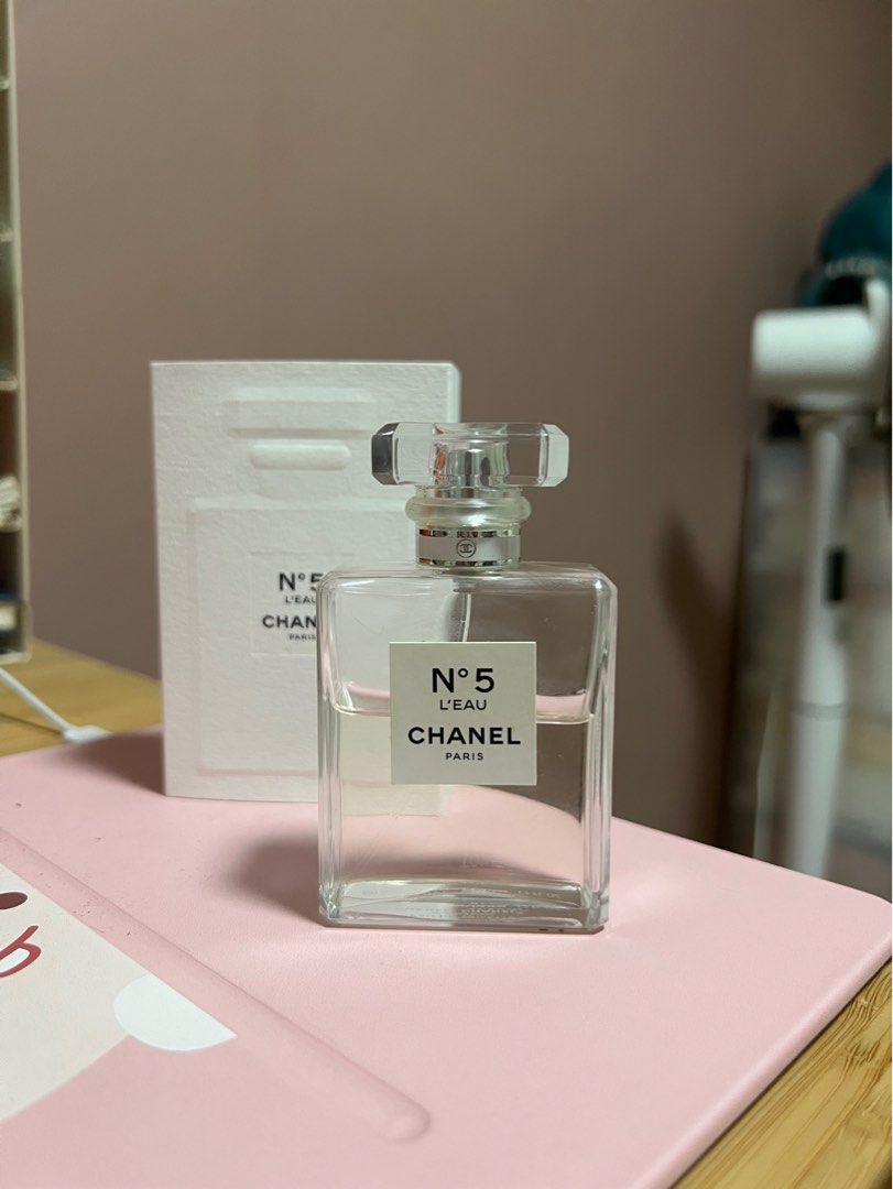 Chanel store n5 leau