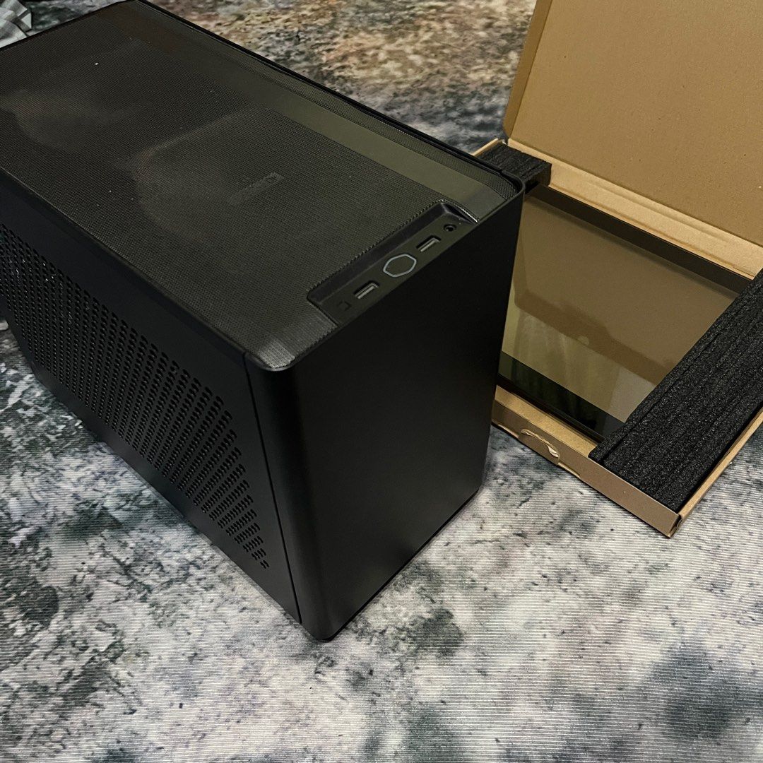 cooler master nr200, Computers & Tech, Parts & Accessories, Computer