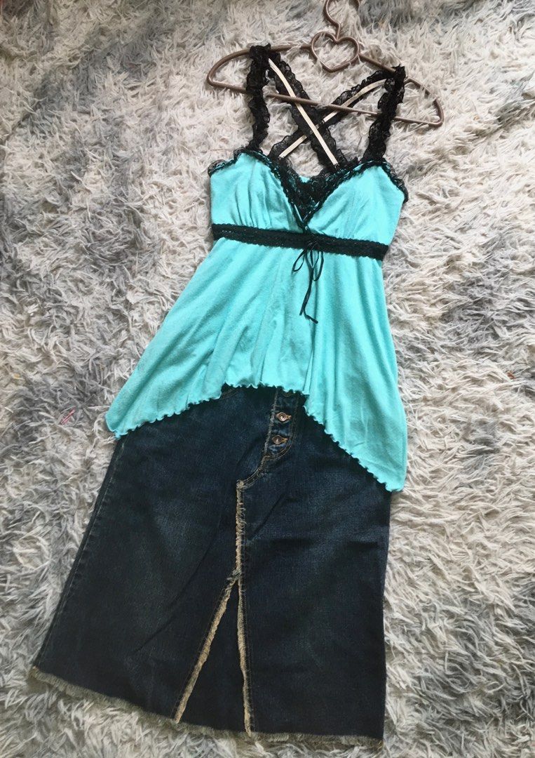 Fish cut denim skirt top